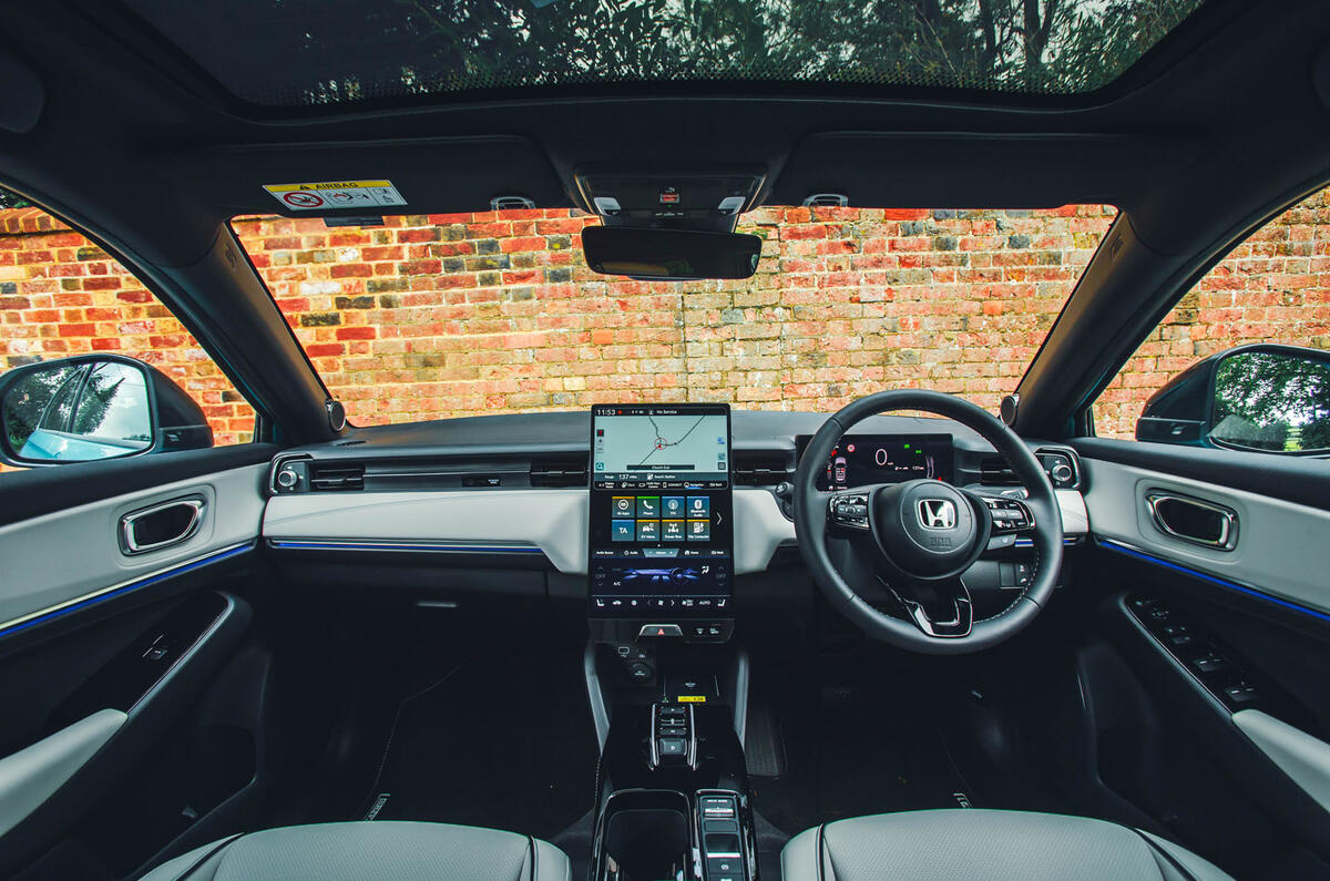 honda eny1 review 2023 011 interior