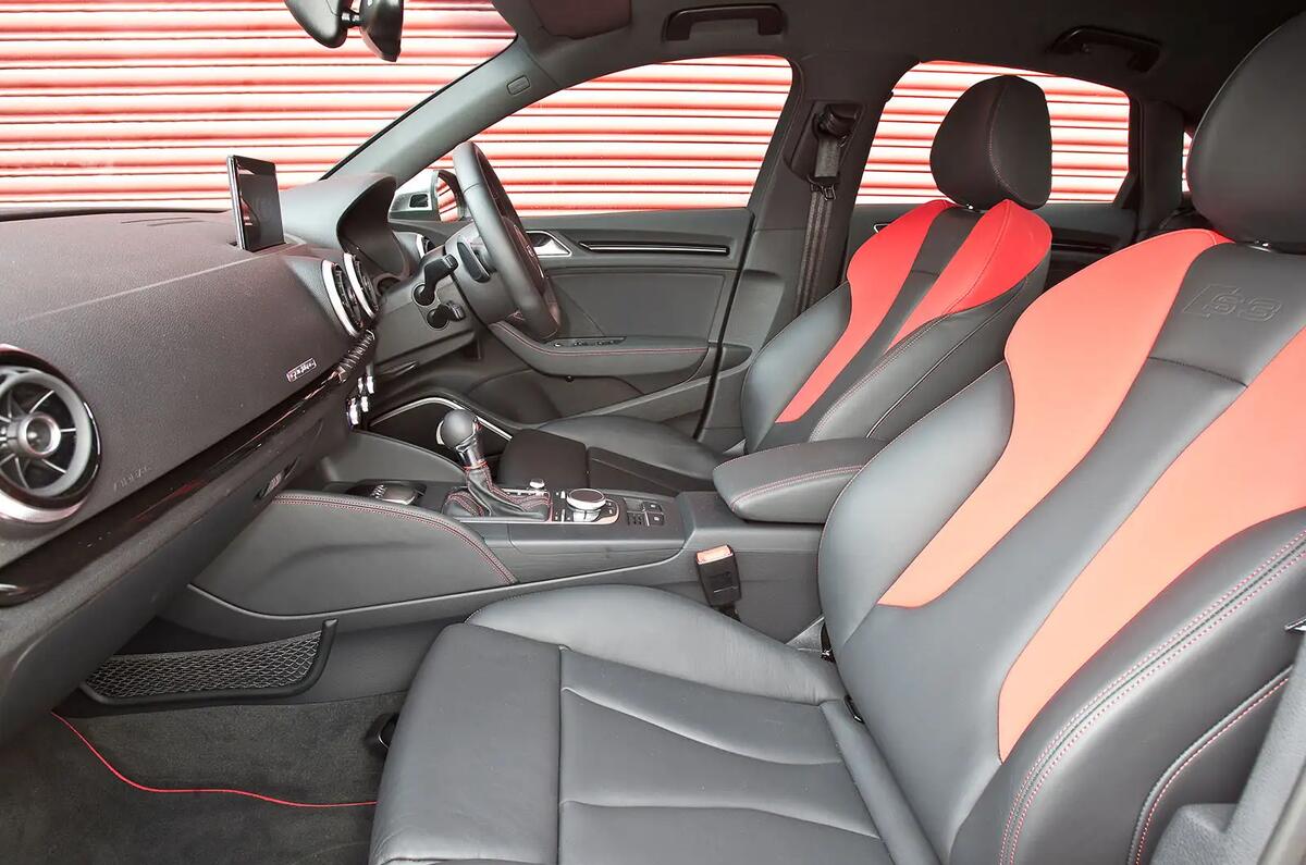 Audi A3 Saloon front seats