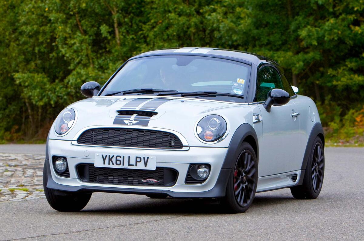 mini coupe jcw front three quarter
