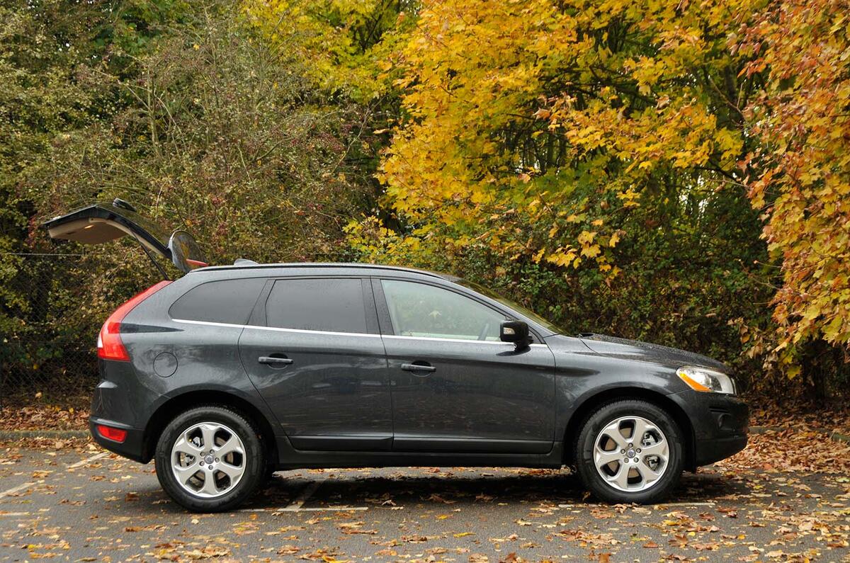 Volvo XC60 side boot open